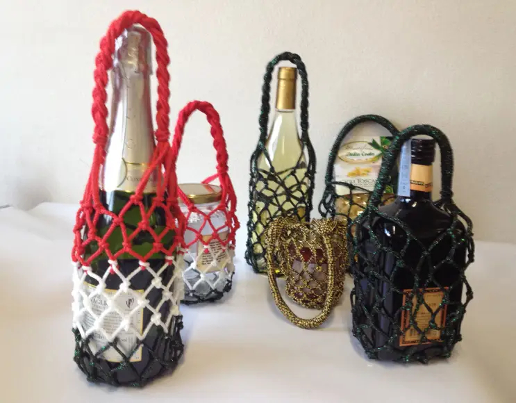 Set di reti porta bottiglia. Mini bag porta oggetti