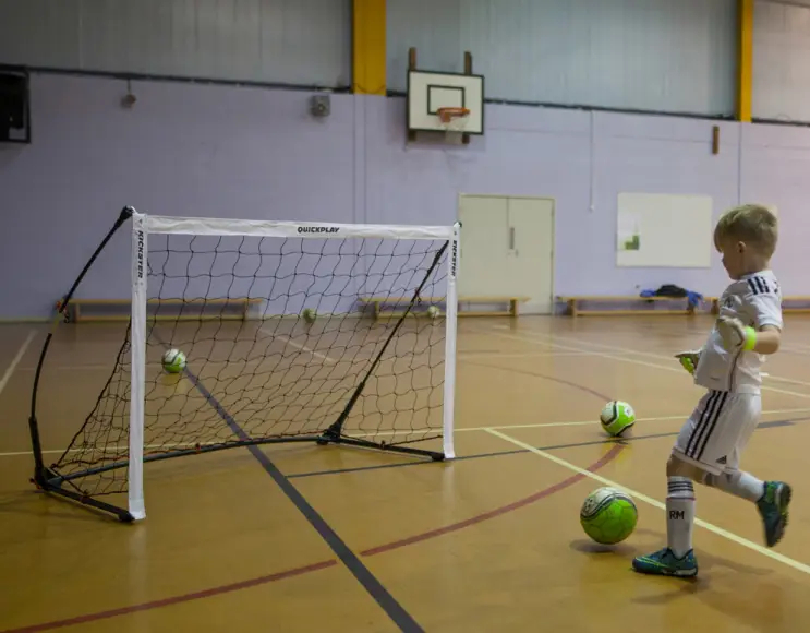 Kickster Elite Mini-Fußballtor mit Tasche